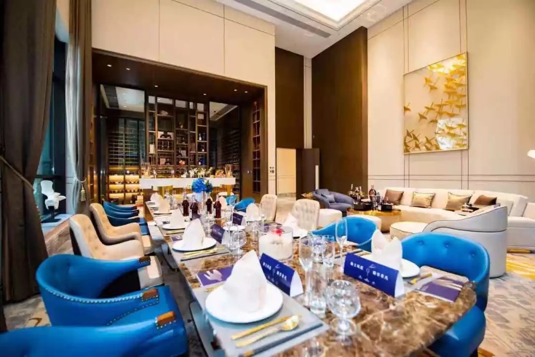 图 | 城市会客厅·马爹利酒会(实拍图)塔尖生活圈