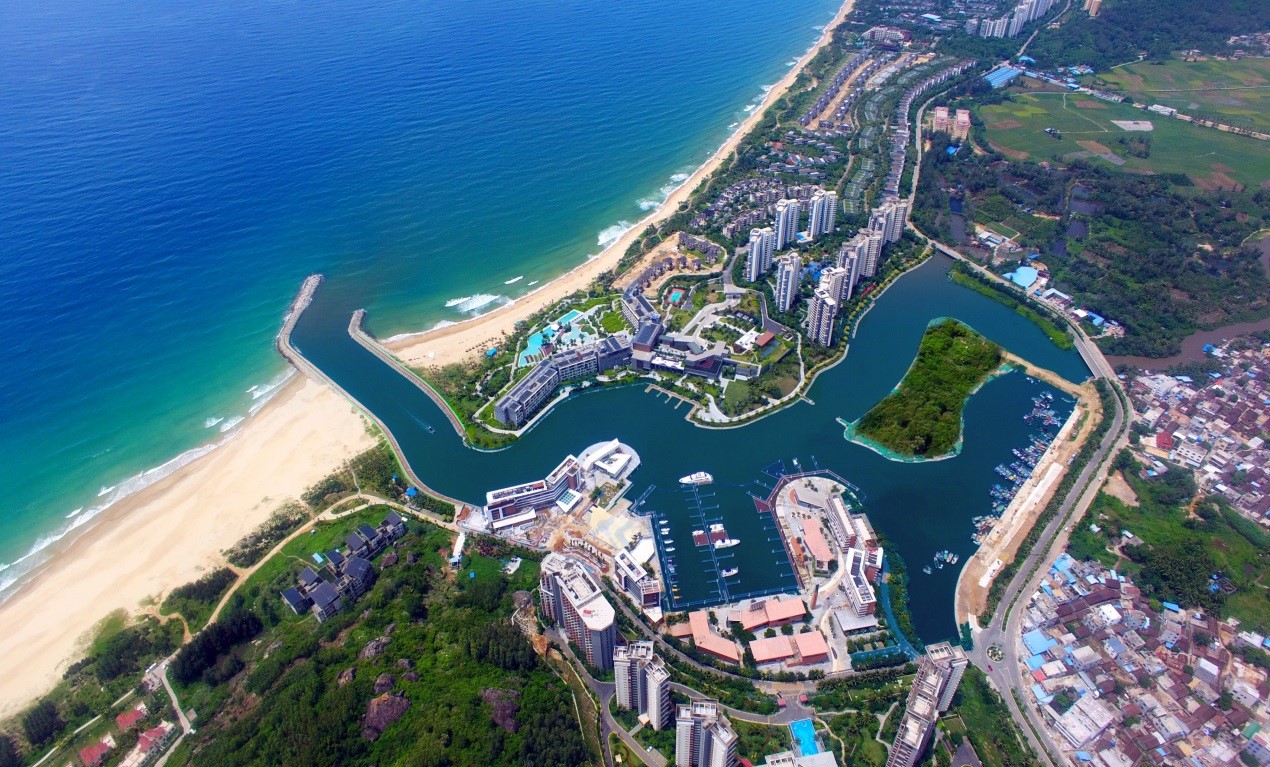 首届四川省青少年帆船(帆板)锦标赛在海南省陵水县 富力湾收兵